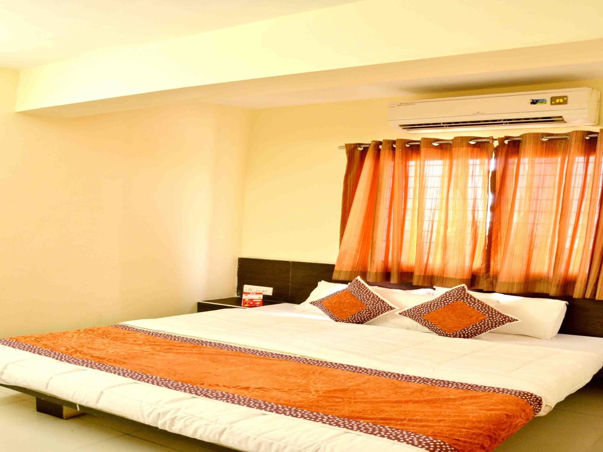 Hotel Vijay Nagar Indore Esterno foto