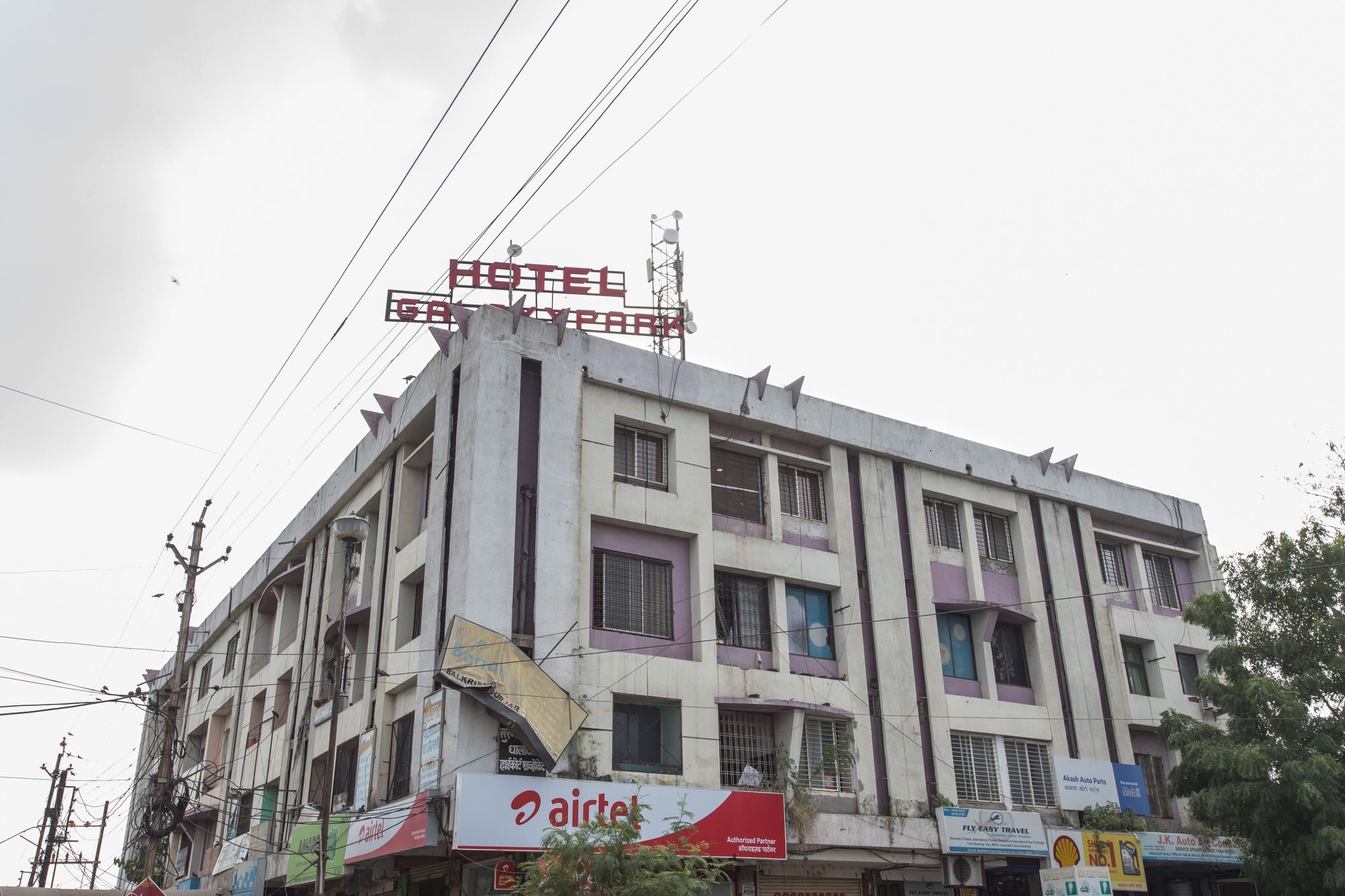 Hotel Vijay Nagar Indore Esterno foto