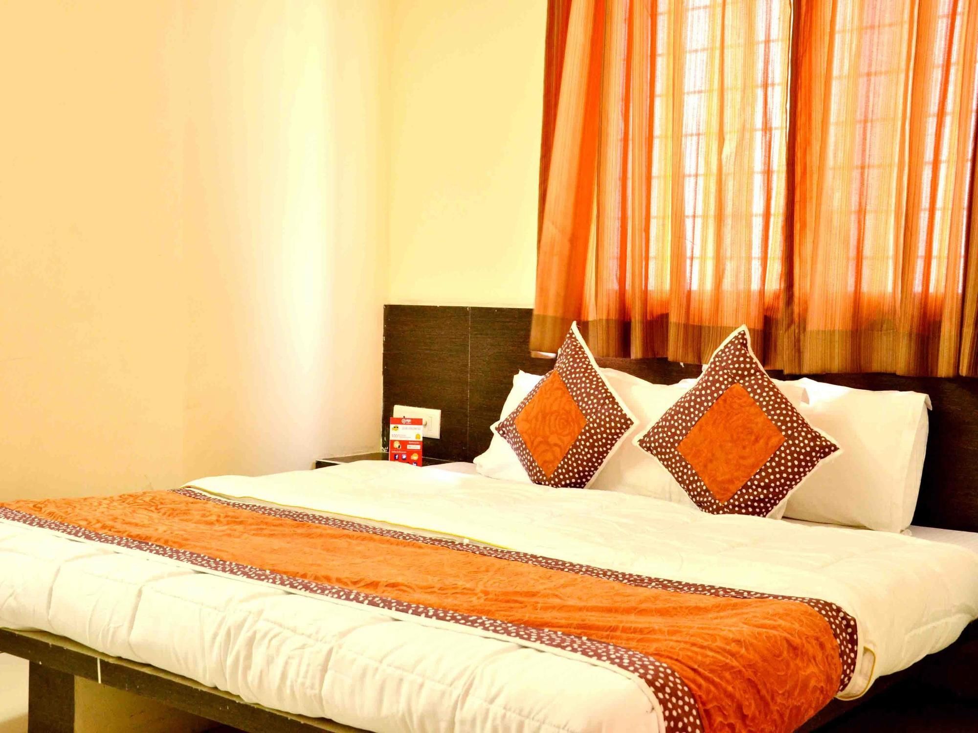 Hotel Vijay Nagar Indore Esterno foto