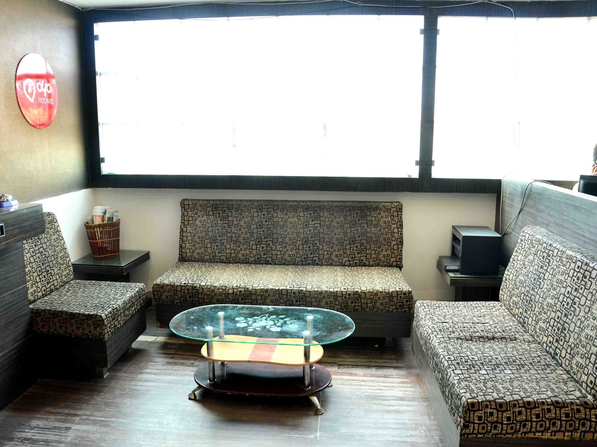 Hotel Vijay Nagar Indore Esterno foto
