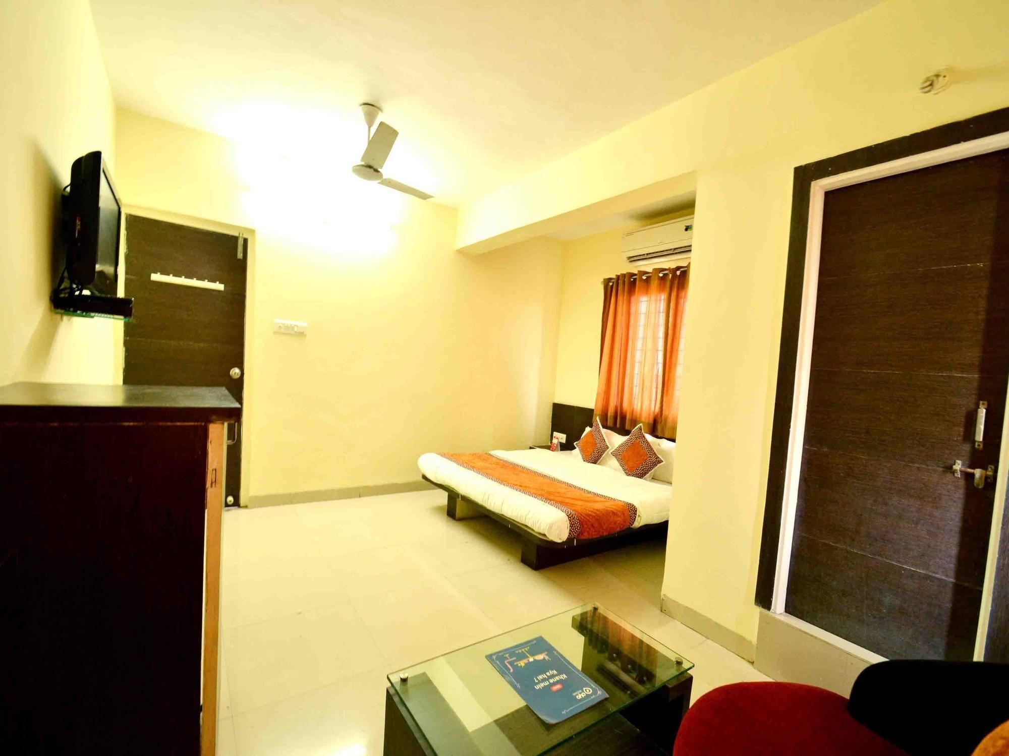 Hotel Vijay Nagar Indore Esterno foto